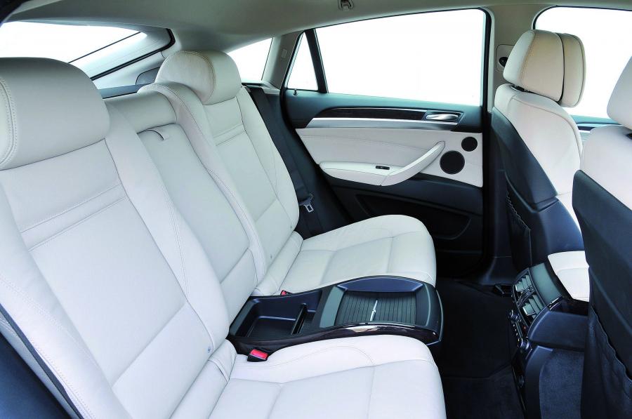  BMW X6 2008 года  (фото 36 из 262)